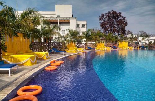 Khunti Resort | Moments Resort