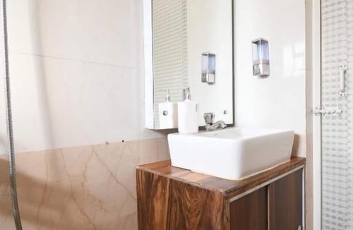 Bhubaneshwar Hotel | Moon Guest House