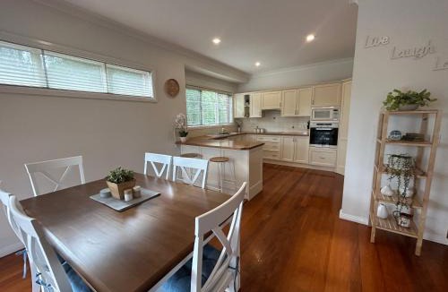 Bowral House | Mountains Reach