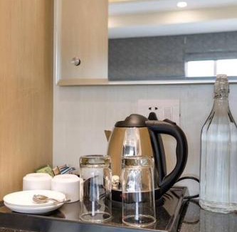 New Friends Colony Apartment | MOYDOM 3 BHK Appartment Opp NFC (Parties allowed)