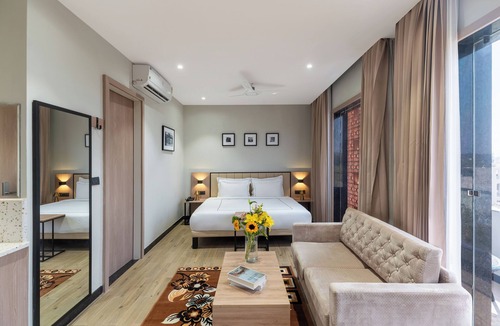 Dabok Hotel | My Downtown - Blue Chip Hotel Udaipur Near Airport