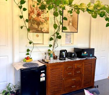 Wentworthville House | Mystic Garden Private Entry & Bath, Pet Friendly