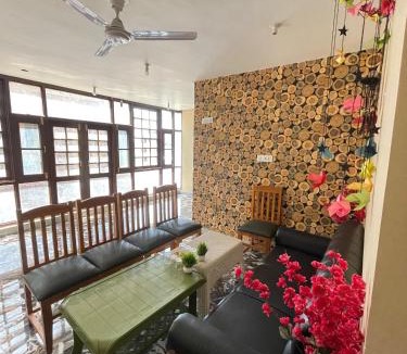 Srinagar House | Naaz homestay