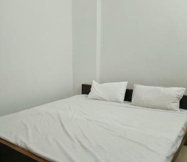 Faizabad House | Narayanam Guest house