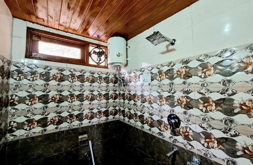Kumharsain House | Narkanda Heights