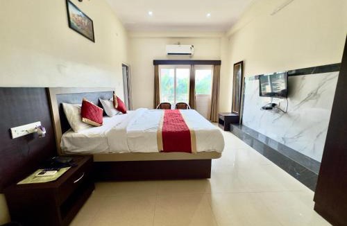 Varanasi Hotel | Nath Palace