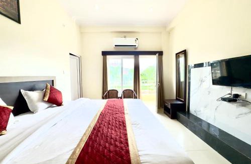 Varanasi Hotel | Nath Palace