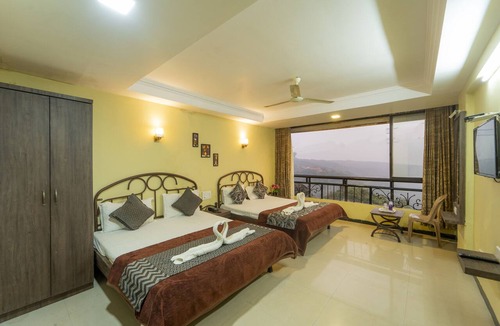 Mahabaleshwar Hostel | Nature View Hotel Indira Valley