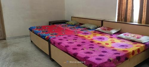 Mathura House | Navneet Guest House