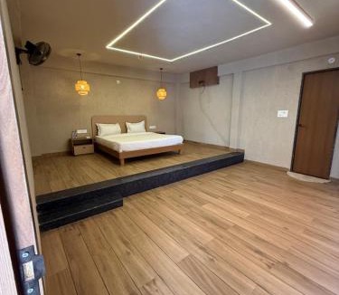Rau Villa | Neora Farms