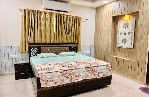 Kalol Apartment | Nest-relax recharge reconnect