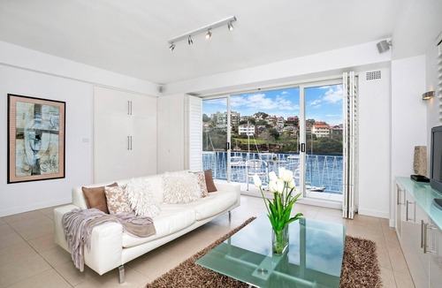 Kurraba Point Apartment | Neutral Bay- BADEN Baden Road - Absolute Waterfront Studio with Balcony Stunning Harbour Views
