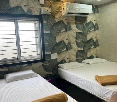 Mantralayam Hotel | New Kamadhenu residency