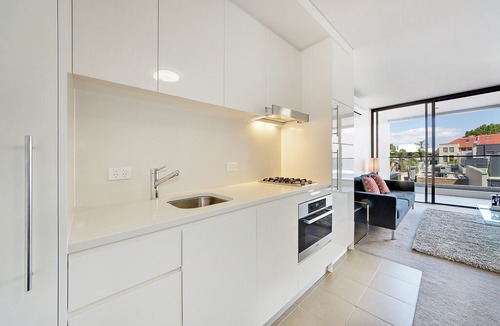 Neutral Bay Apartment | New Modern Wyndel Apartment GRO017404