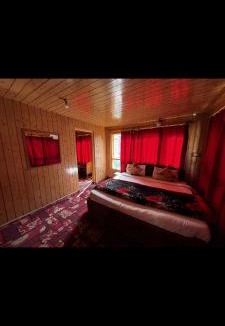 Laripora House | New snow view resort pahalgam