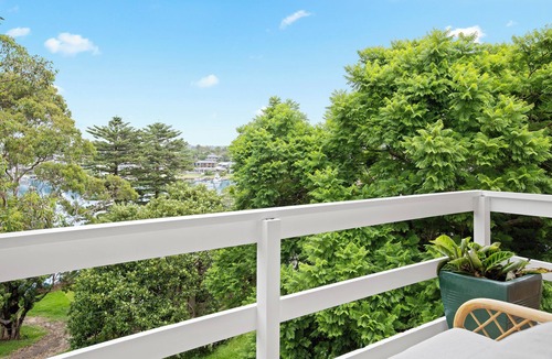 Newport Apartment | Newport Apartment w/water views