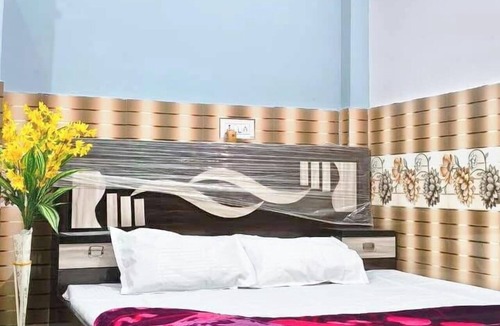 Ayodhya Hotel | Nirmala Sadan Homestay Ayodhya