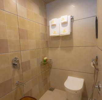 Surat Apartment | Nirrtul Platinum 1BHK Apartment Cozy & Quite