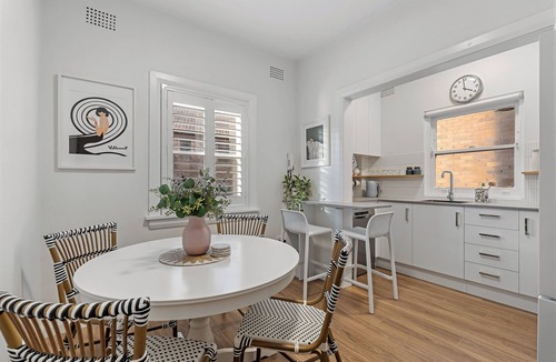 Cammeray Apartment | North Sydney Nook - Chic and Comfortable