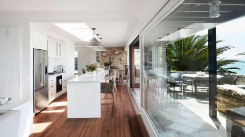 Palm Beach House | Northview Villa