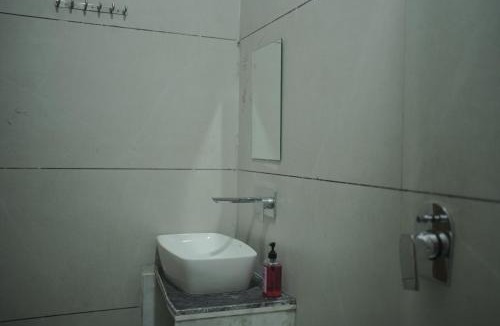Udaipur Bed & Breakfast | NRG hotel&restro