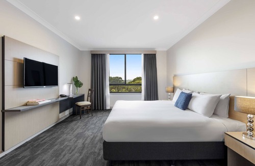 North Ryde Apartment | Oaks Sydney North Ryde Suites
