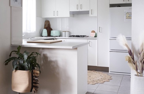 Blackwall House | Ocean Beach cottage@ Umina beach a coastal escape