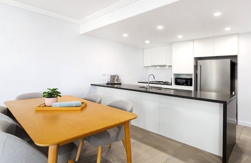 Terrigal Apartment | Oceans Edge #25 | Top Floor,1 Min to Terrigal Beach| Accom Holidays
