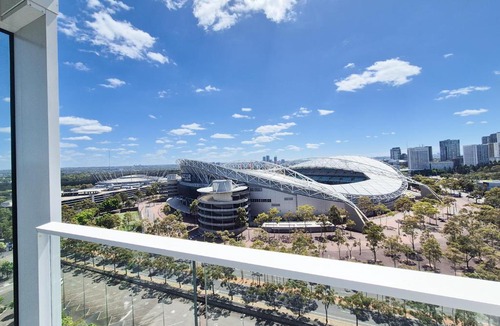 Lidcombe Apartment | Olympic Park Escape 2BR w Gym, Pool & Free Parking