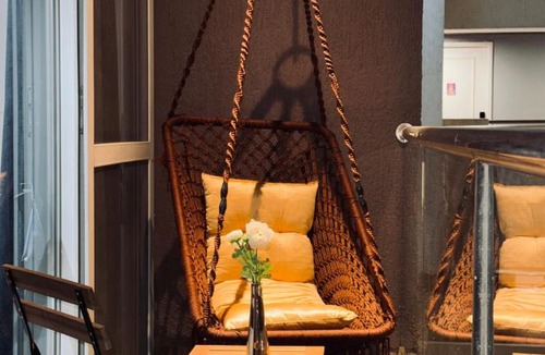 Viman Nagar Apartment | Olyra Living Modern Studio 5 Min Walk Airport