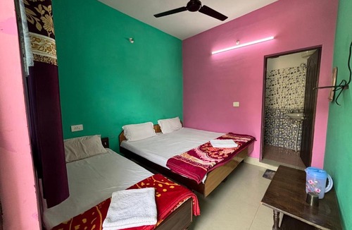 Uttarkashi Hotel | Omji Niwas - Shiv Ganga
