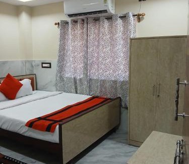Mukundapur Hotel | Omshanti Guest House A Boutique Hotel
