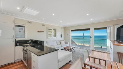 Wamberal House | On The Beach #13 Beachfront, Ocean Views Accom Holidays