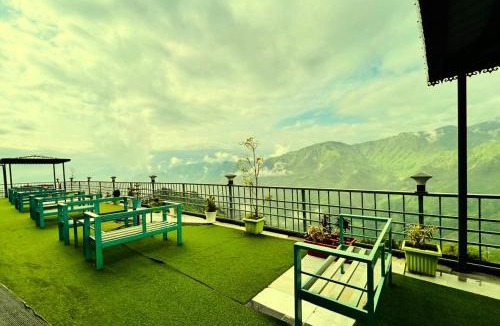 Tehri Hotel | On The Edge Hotel & Resort - A Peaceful Hidden Resort