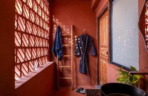 Varanasi Apartment | ONEOFF X ASSI - A Boutique Homeotel