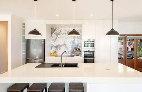Vincentia House | Orions Ultimate Oasis: Absolute Beachfront Retreat