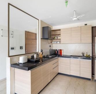 Kurla Apartment | OV Premium Apartments near BKC by Square One Stays