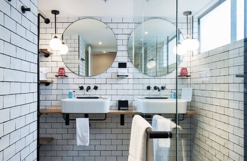 Woolloomooloo Hotel | Ovolo Sydney Woolloomooloo, a Wyndham Hotel