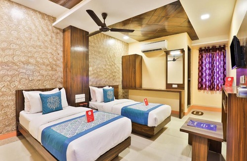 Sarkhej Hotel | OYO 12196 Hotel Mayur Park Residency