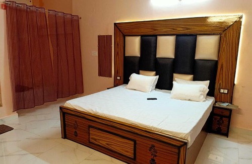 Jabalpur Hotel | OYO 70101 Hotel Green Park
