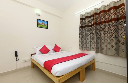 Sholinganallur Hotel | OYO 9260 Olive Castles Inn