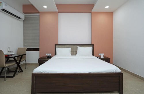 Charbagh Hotel | OYO Hotel Anusuiya Palace
