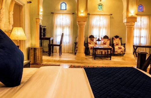 Malpura Hotel | Pachewar Garh Fort