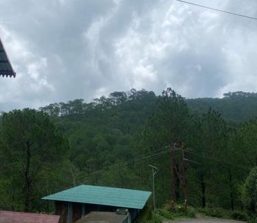 Nainital Apartment | Pahari Trekkers