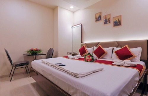 Kamalapur Hotel | Pais Relax Inn