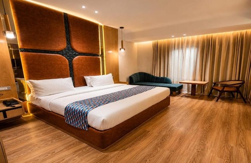 Amritsar Hotel | Palette Hotel by CheckIn Amritsar, Airport Road