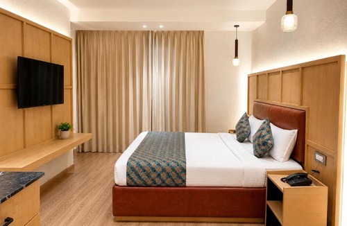 Amritsar Hotel | Palette Hotel by CheckIn Amritsar, Airport Road
