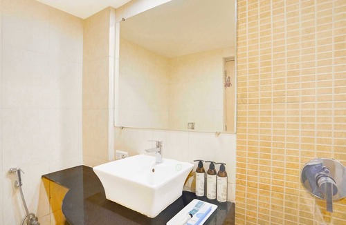 Maharana Pratap Nagar Hotel | Palette Hotel Nisarga Bhopal