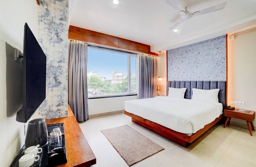 Bhopal Hotel | Palette Patel Nagar
