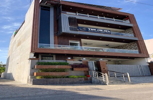 Gomti Nagar House | Palette The Oraya Greens